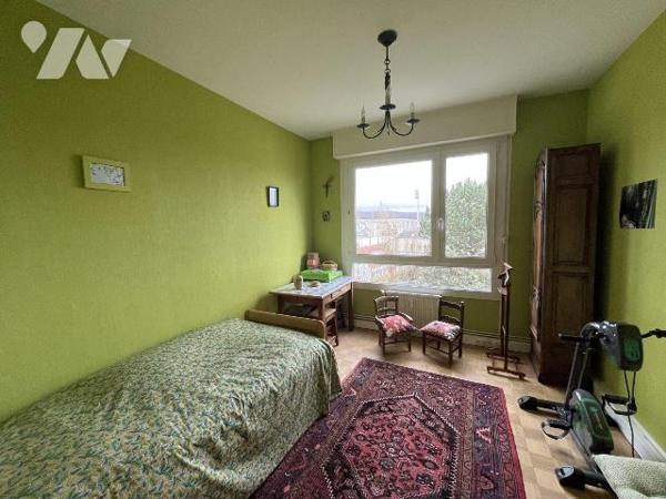 Uniquement chez votre Notaire.
Notre Service Immobilier vous propose ce magnifique appartement...