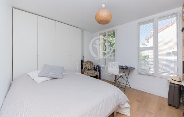 MAISON + GARAGE HYPERCENTRE - SAINT GERMAIN EN LAYE