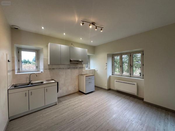 Maison à louer à Saint-Angel en Corrèze (19200), ref : UL 164