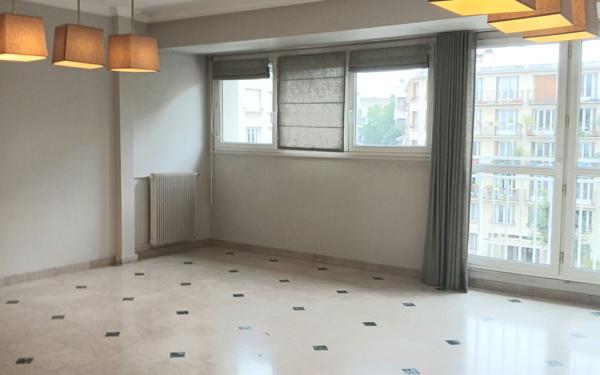 Appartement à louer    4 pièces • 110,25 m2 Paris 19