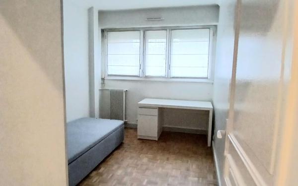 Appartement à louer    4 pièces • 110,25 m2 Paris 19