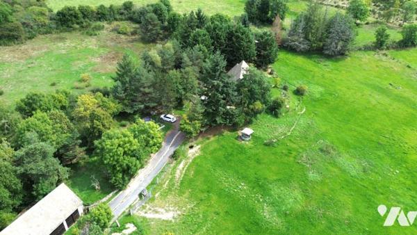 MAISON D'ARCHITECTE EN PIERRE SUR 5 HECTARES - SAINT ALBAN SUR LIMAGNOLE (LOZERE)