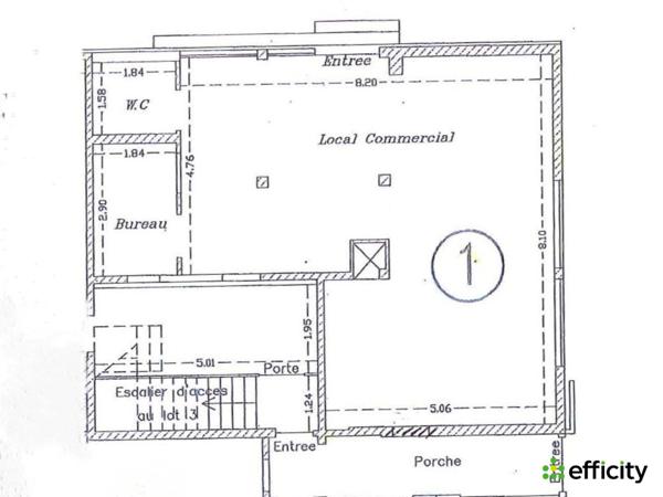 Local Commercial 1 pièce - 64 m²