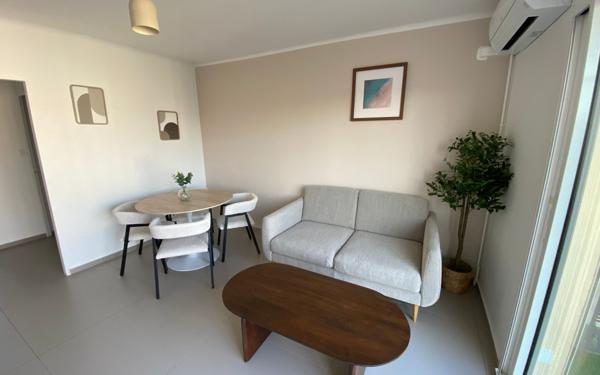 Appartement à vendre    3 pièces • 57 m2 Six-Fours-les-Plages