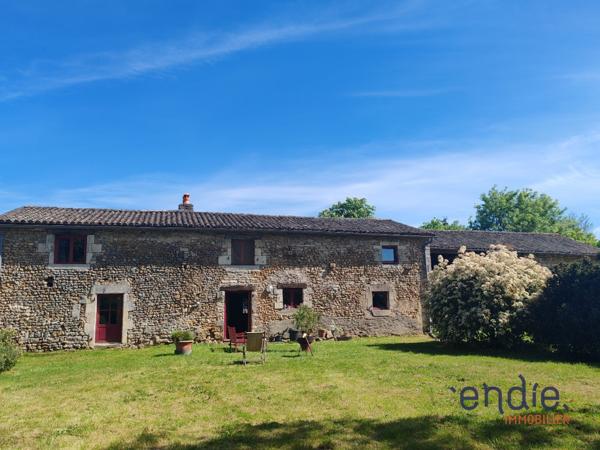 Maison en pierre - 30 min de Poitiers - 182 m2