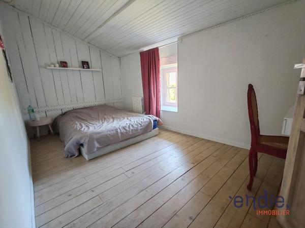 Maison en pierre - 30 min de Poitiers - 182 m2
