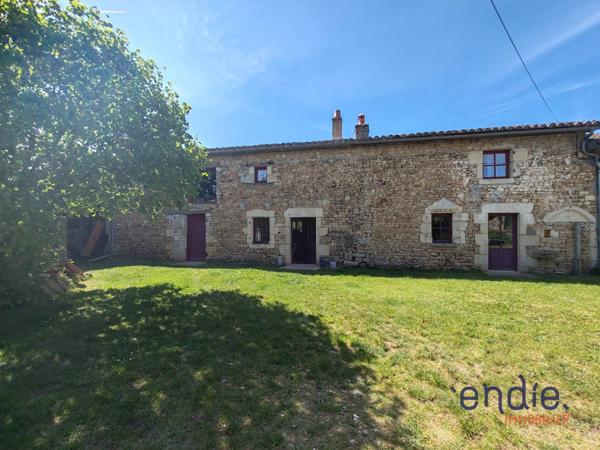 Maison en pierre - 30 min de Poitiers - 182 m2