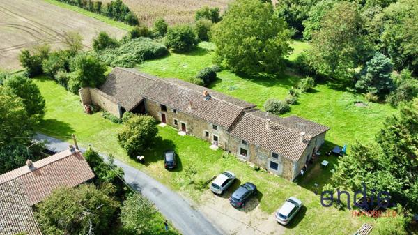 Maison en pierre - 30 min de Poitiers - 182 m2