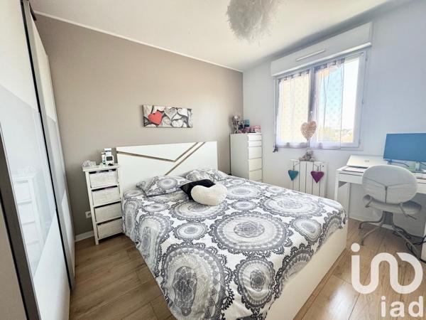 Appartement à vendre 3 pièces 66 m² Pontault-Combault