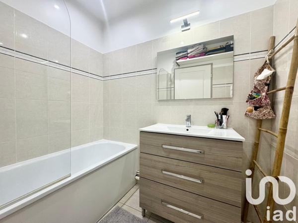 Appartement à vendre 3 pièces 66 m² Pontault-Combault