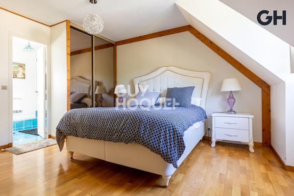 MAISON FAMILIALE (d'environ 125 m²) à SOISY SUR SEINE proche centre ville