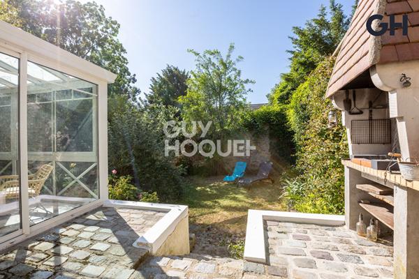 MAISON FAMILIALE (d'environ 125 m²) à SOISY SUR SEINE proche centre ville