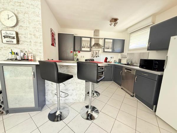 Appartement 3 chambres terrasse garage double