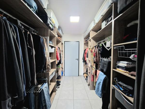 Forges (17290) Maison contemporaine de plain pied en exclusivité sur la commune de Forges