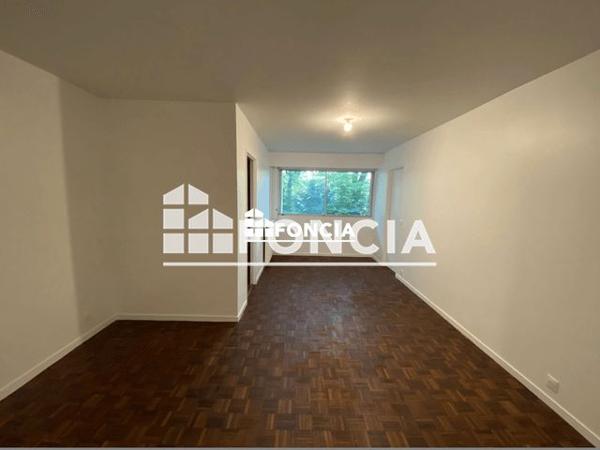 Location Appartement 2 pièces 51.78 m² - 8 RESIDENCE LA THEUILLERIE Ris Orangis 91130