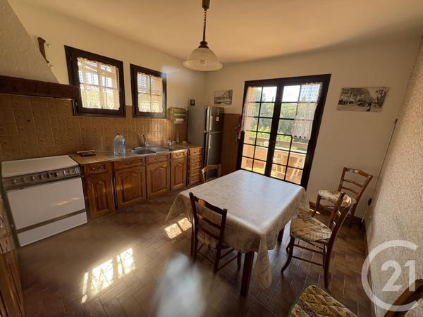 Maison à vendre  5 pièces - 200 m2 SIX FOURS LES PLAGES - 83