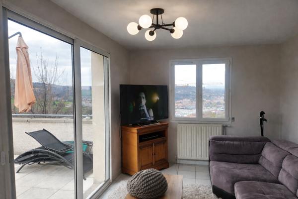 T4 de 92m2 avec terrasse, garage et vue imprenable