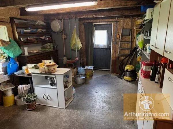 Vente                                                      Ferme
                        
                     9 pièces                      161 m2                     à Ségur