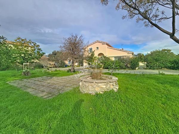 MAISON 170m² avec TERRAIN 2 270 m² A FORT POTENTIEL !