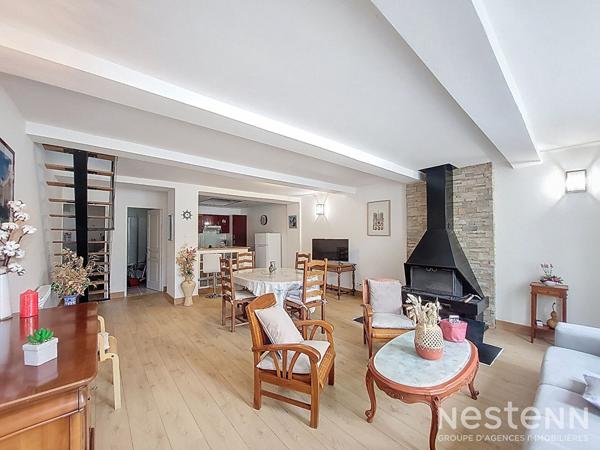 A Vendre Maison en pierre rénovée au coeur du village de Beaucaire