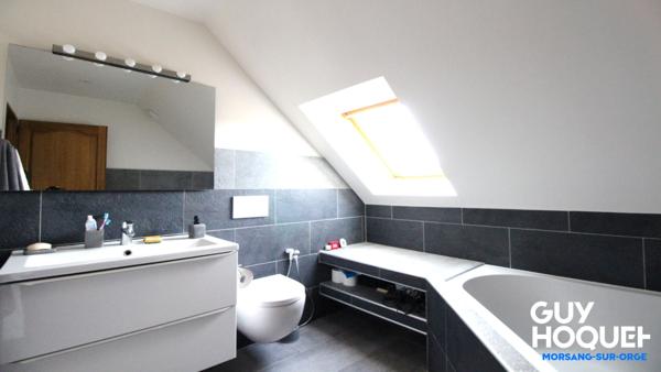 Maison 7 pièces 5 chambres à MORSANG SUR ORGE (91390)