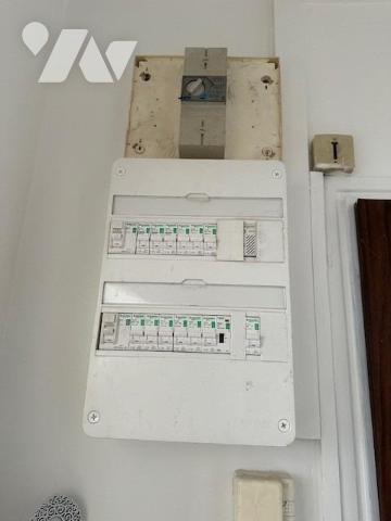 Appartement de type 4 pièces de 88.84 m² (loi carrez) avec cave .