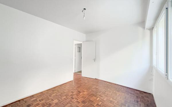 Appartement à vendre    3 pièces • 60,51 m2 Nice