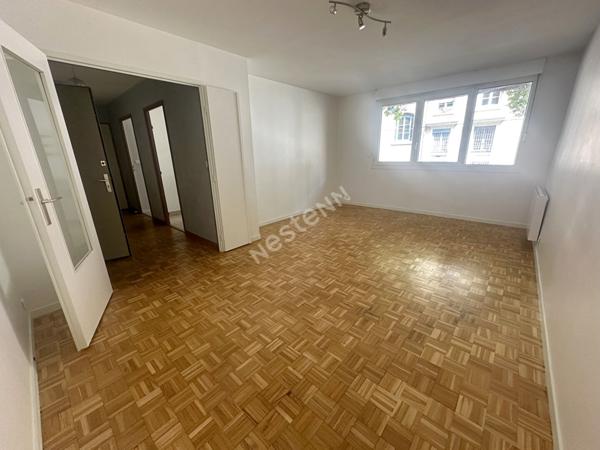 Appartement T2 Villeurbanne 51m2, TOTEM LIMITE LYON 3, garage