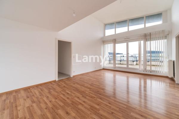 Appartement t4 kingersheim + parking