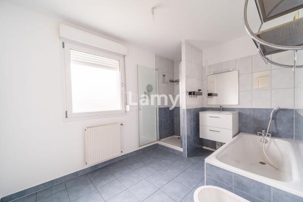 Appartement t4 kingersheim + parking