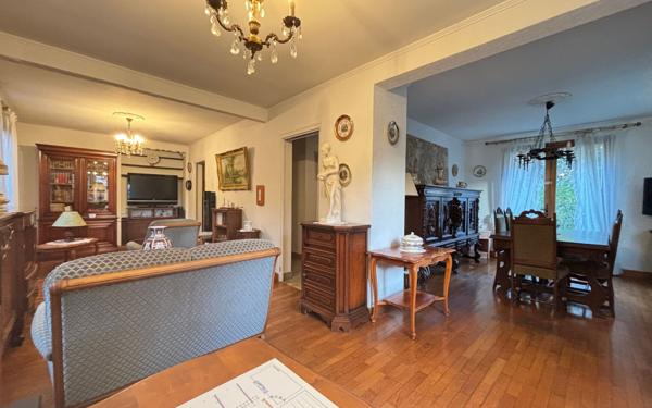 Maison à vendre    5 pièces • 92,84 m2 Saint-Béron