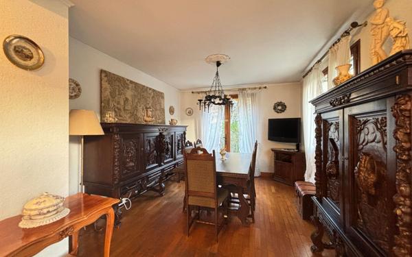 Maison à vendre    5 pièces • 92,84 m2 Saint-Béron