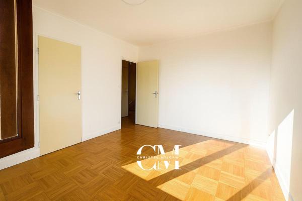 Maison Villenave D'Ornon 6 pièces 120 m2 sur une parcelle de 450 m²