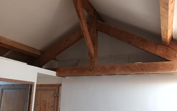 Appartement à vendre    2 pièces • 51 m2 Hyères