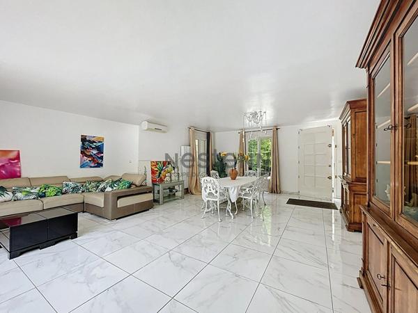 Maison Sadirac 5 pièce(s) 154.17 m2