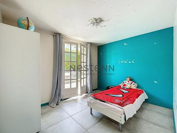 Maison Sadirac 5 pièce(s) 154.17 m2