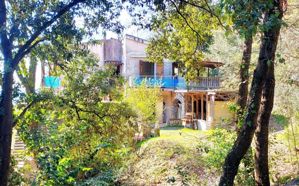Maison à vendre    6 pièces • 136 m2 La Trinité