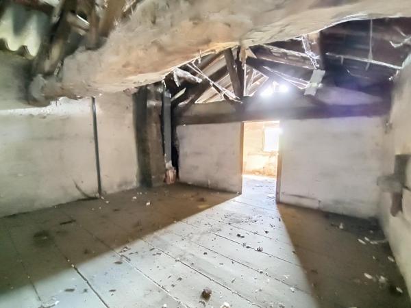 T3 en duplex, rénovation importante