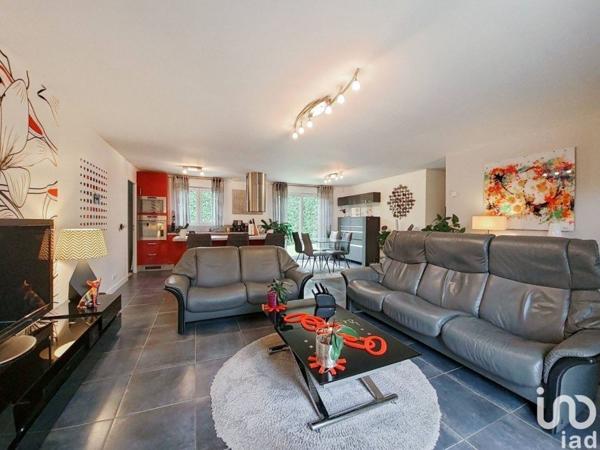 Maison 4 pièces de 92 m² à Migennes (89400)