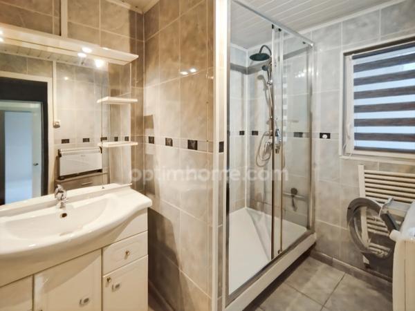 02100 Saint-Quentin-maison vendue loué-10% de rentabilité brut- 3 chambres- classé en D-forte demande locative