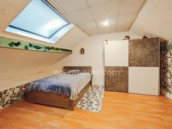 02100 Saint-Quentin-maison vendue loué-10% de rentabilité brut- 3 chambres- classé en D-forte demande locative