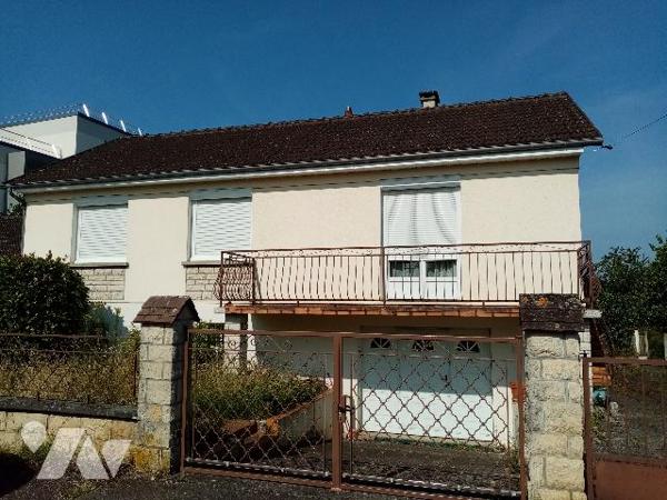 PAVILLON proche commerces et écoles