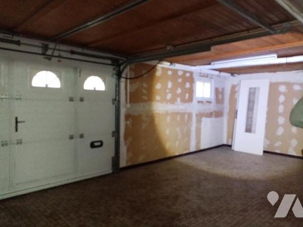 PAVILLON proche commerces et écoles