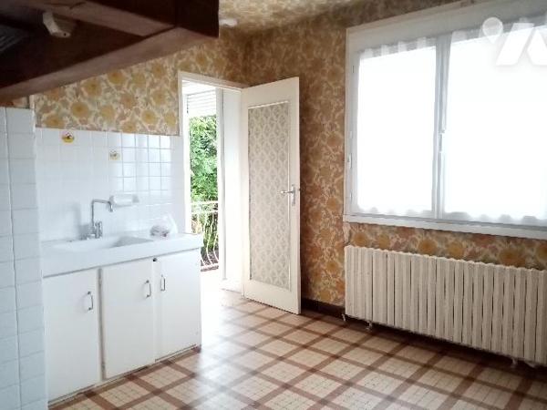 PAVILLON proche commerces et écoles