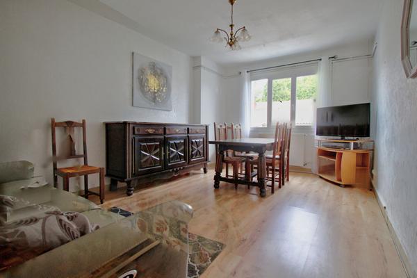 AGEN CENTRE - Appartement T3 de 68 m² avec garage et balcon quartier calme.