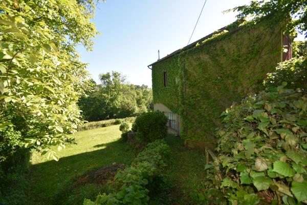 proche de CHARLIEU (42) Charmante maison de 93m² - 4 pièces