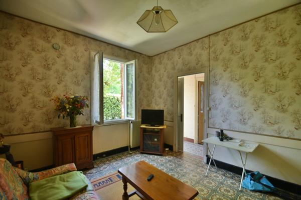 proche de CHARLIEU (42) Charmante maison de 93m² - 4 pièces