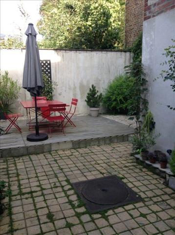 Location                                                      Maison
                        
                     7 pièces                      166 m2                     à Saint-Quentin