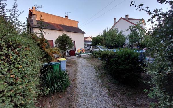 Maison à vendre    4 pièces • 76,32 m2 Les Pavillons-sous-Bois