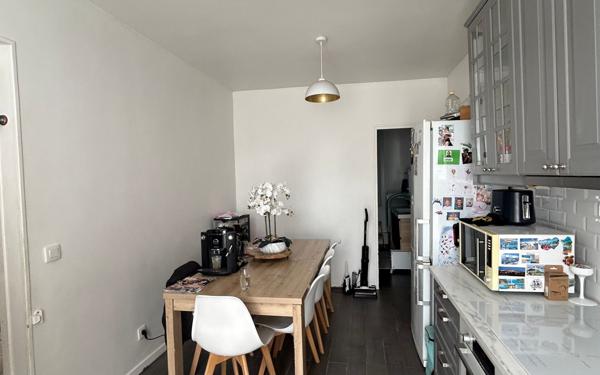 Maison à vendre    4 pièces • 76,32 m2 Les Pavillons-sous-Bois